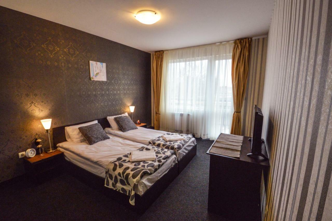 Elite Spetema Hotel Bozsuriste Kültér fotó